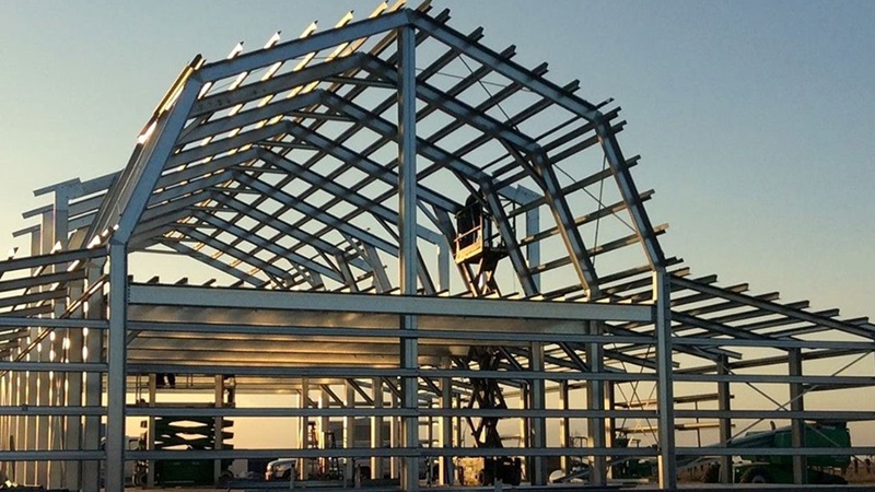 Các loại sàn nhà thép tiền chế: Ưu điểm, nhược điểm và ứng dụng